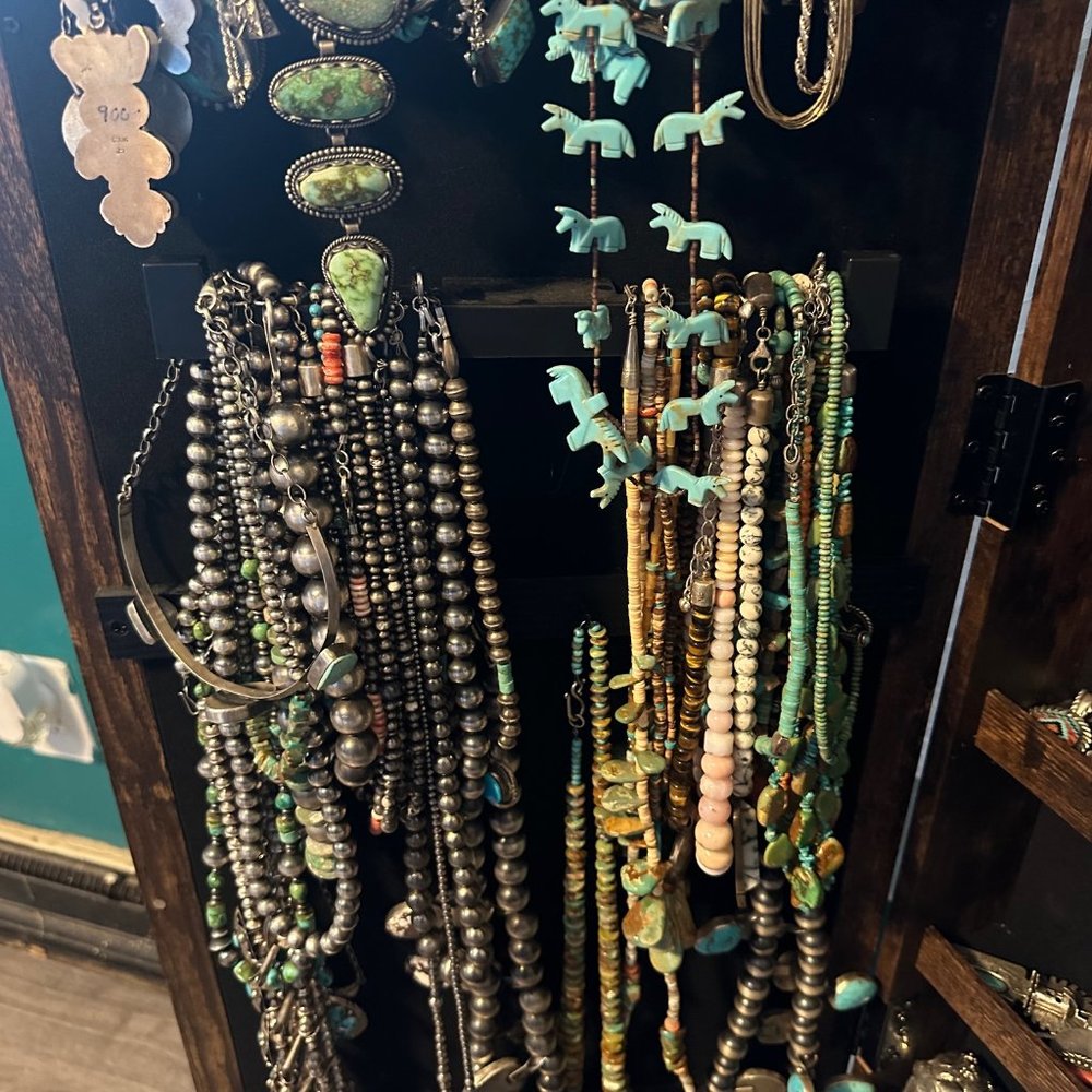 Purging Authentic Turquoise & Native made Jewelry - Picture 2 of 10